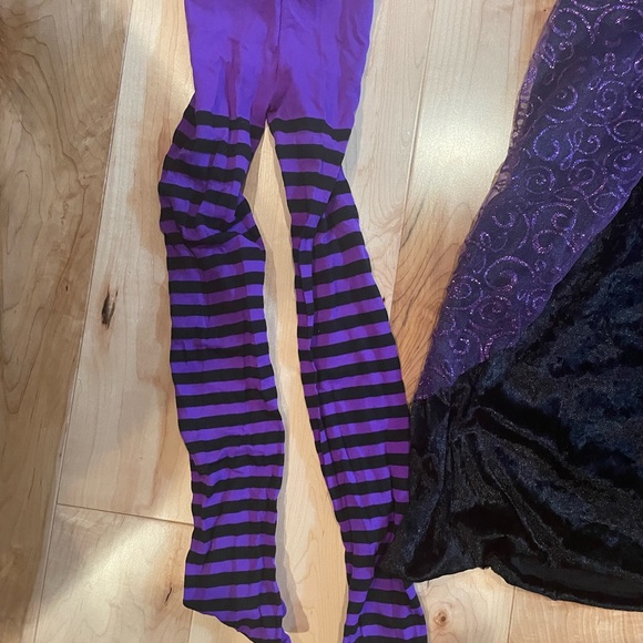 Little girls purple velour witch costume with tights - Picture 2 of 5